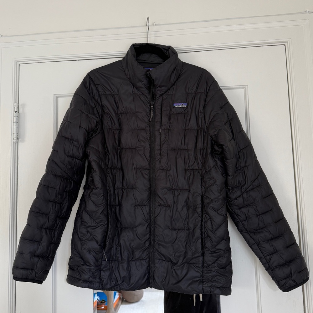 EUC Patagonia Women's Macro Puff® Jacket Black Size Large